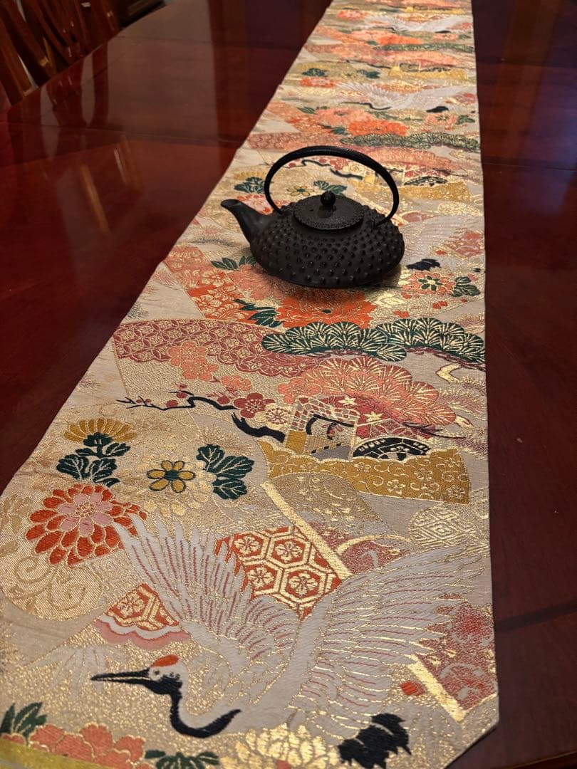 3005花嫁衣装の丸帯リメイク　タッセル付き正絹テーブルランナーと2964