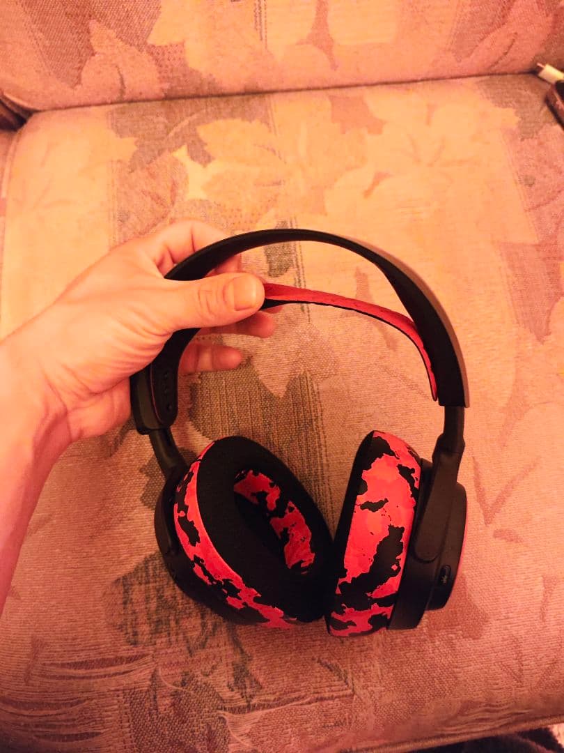 SteelSeries Nova Pro Wirelessゲーミングヘッドセット