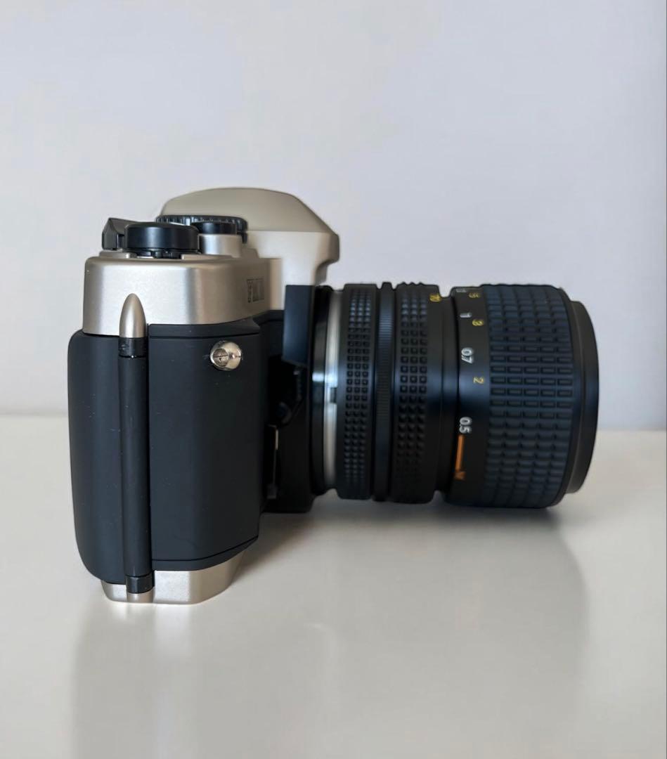 Nikon FM10 一眼レフ　カメラセット