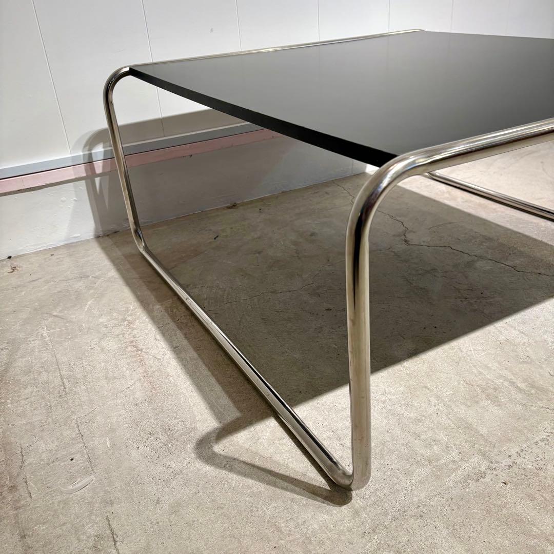 マルセルブロイヤー　バウハウスデザイン　ローテーブル