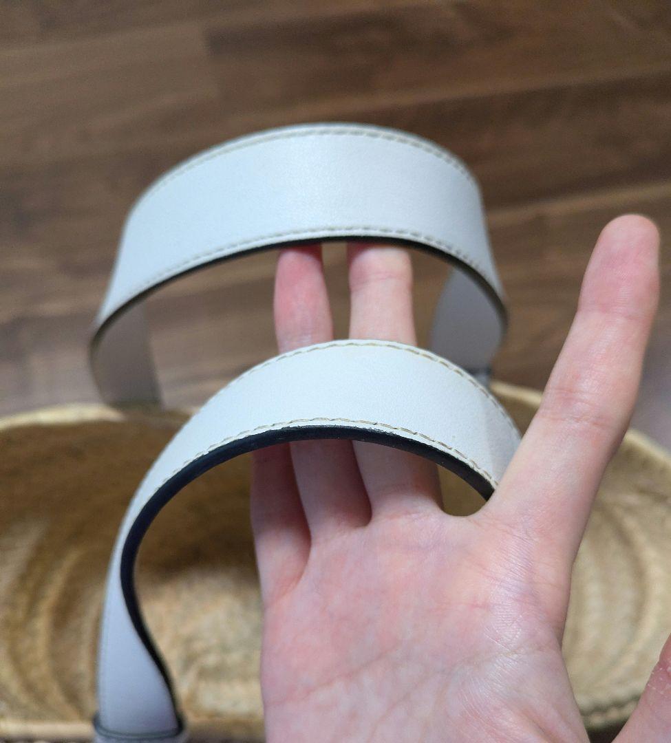 ロエベ　カゴバッグ　スモール　白