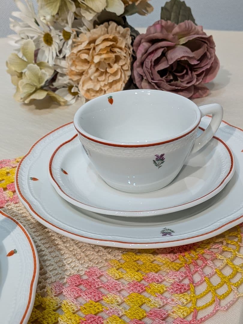 リチャードジノリ　カップ＆ソーサー　プレート　トリオ　いちご　ストロベリー　希少