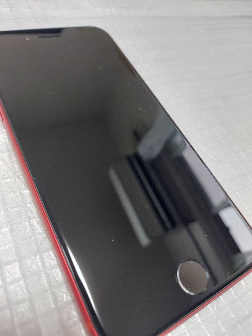 【極美品】iPhone SE 第2世代 64GB おまけ付き(^_-)-☆