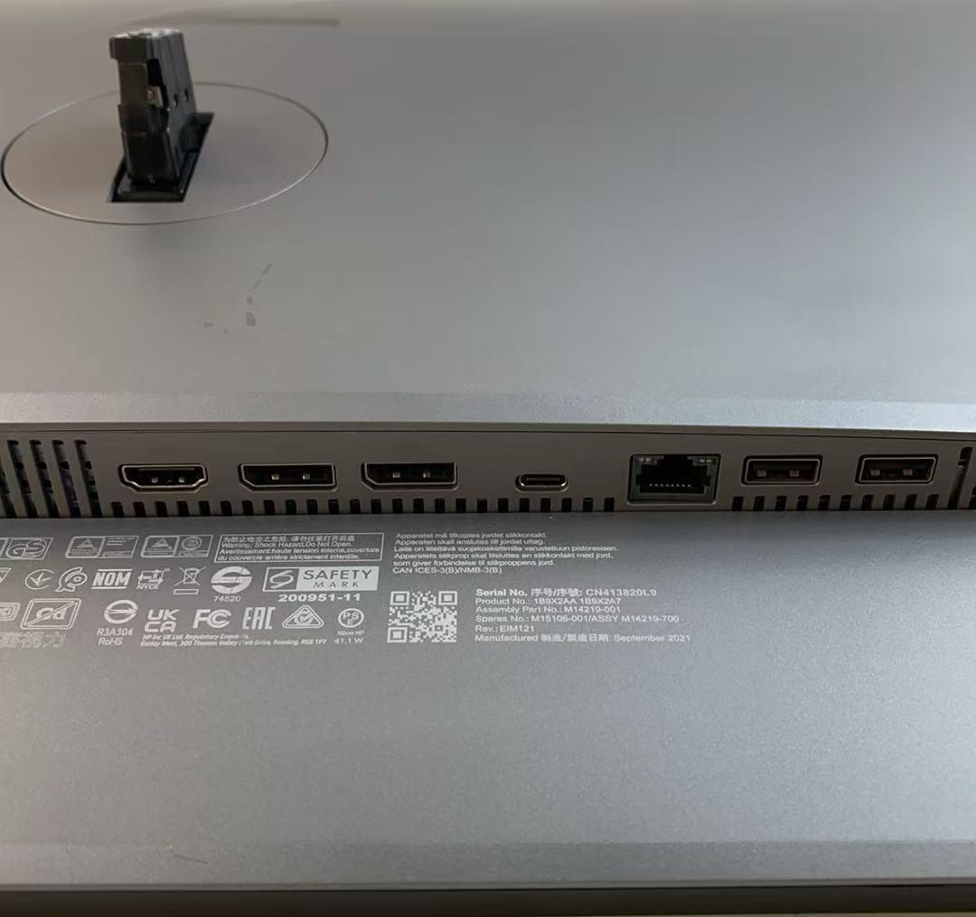 HP Z27U G3 27インチ　液晶モニタ4K Type-C HDMI