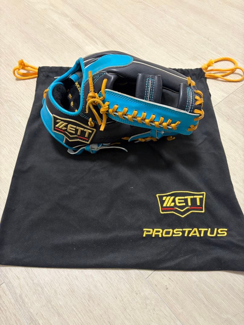 ZETT PROSTATUS 軟式グローブ 黒/青