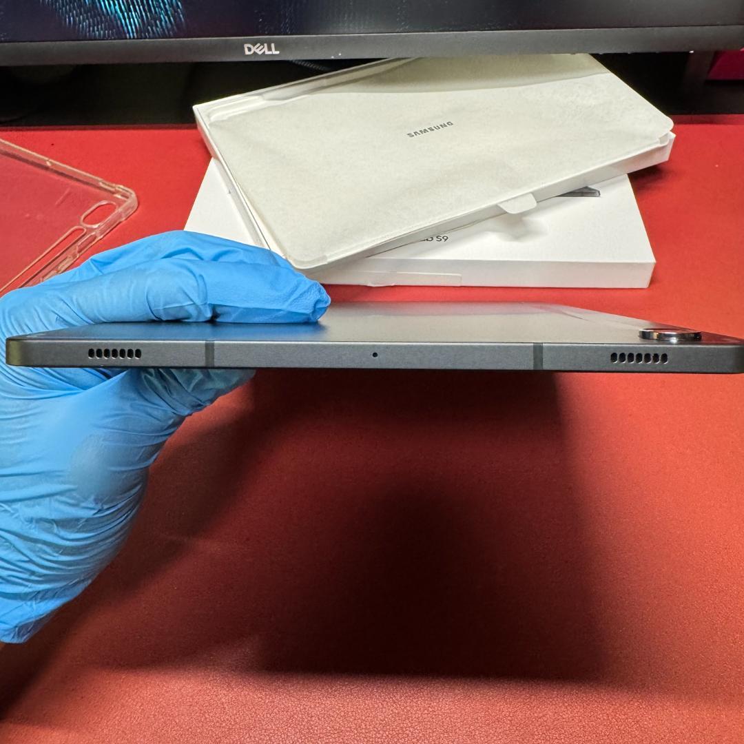 Samsung Galaxy Tab S9 とアクセサリー各種