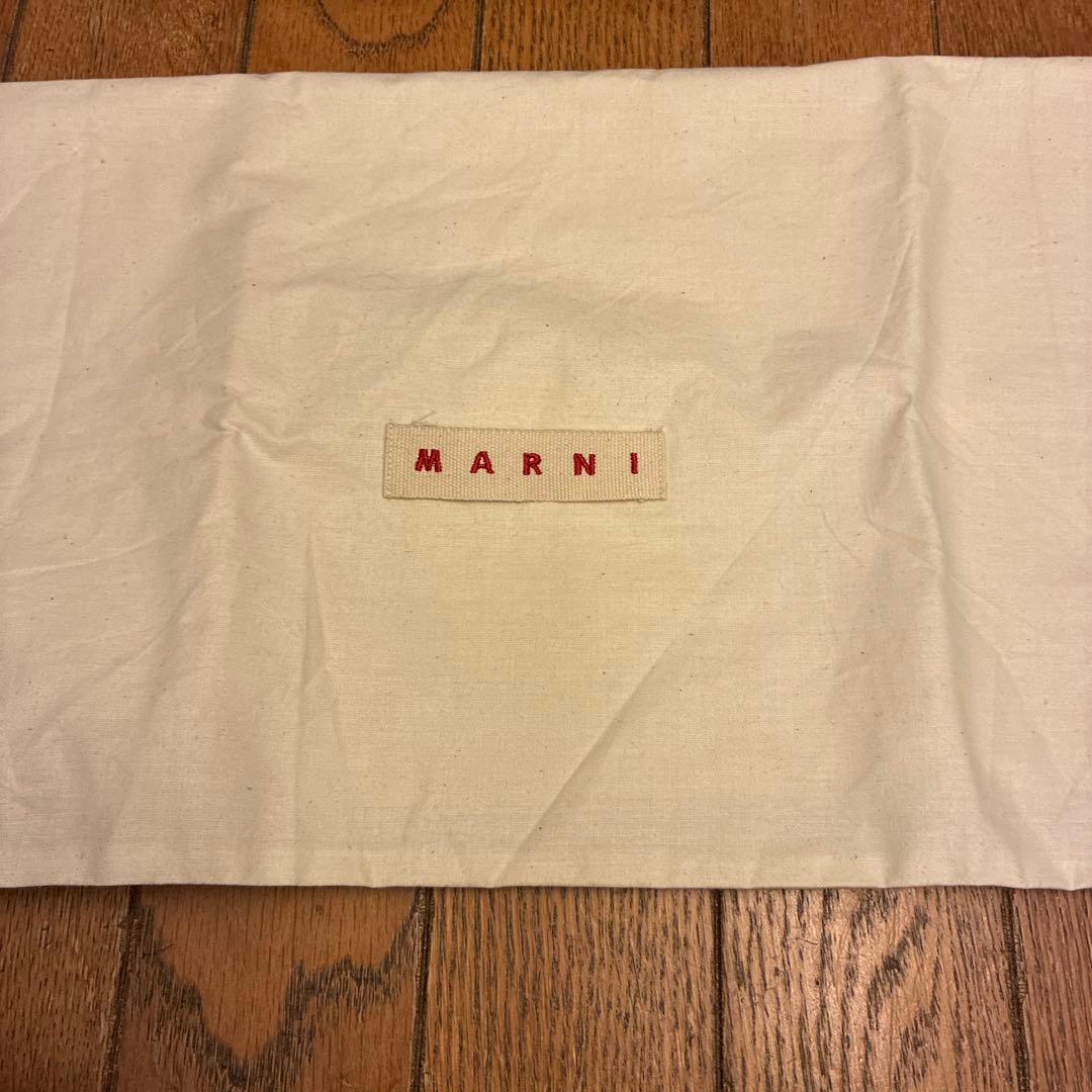 美品　マルニ　カゴバッグ