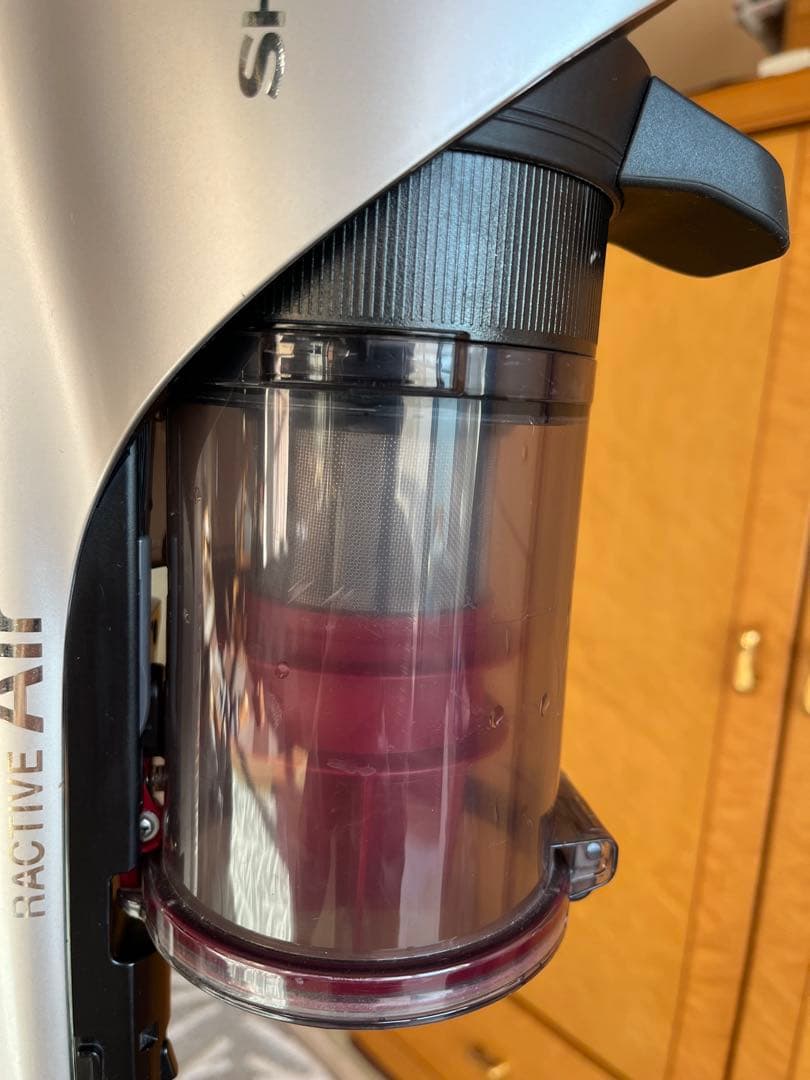 R*s様 シャープ充電式掃除機EC-SR7