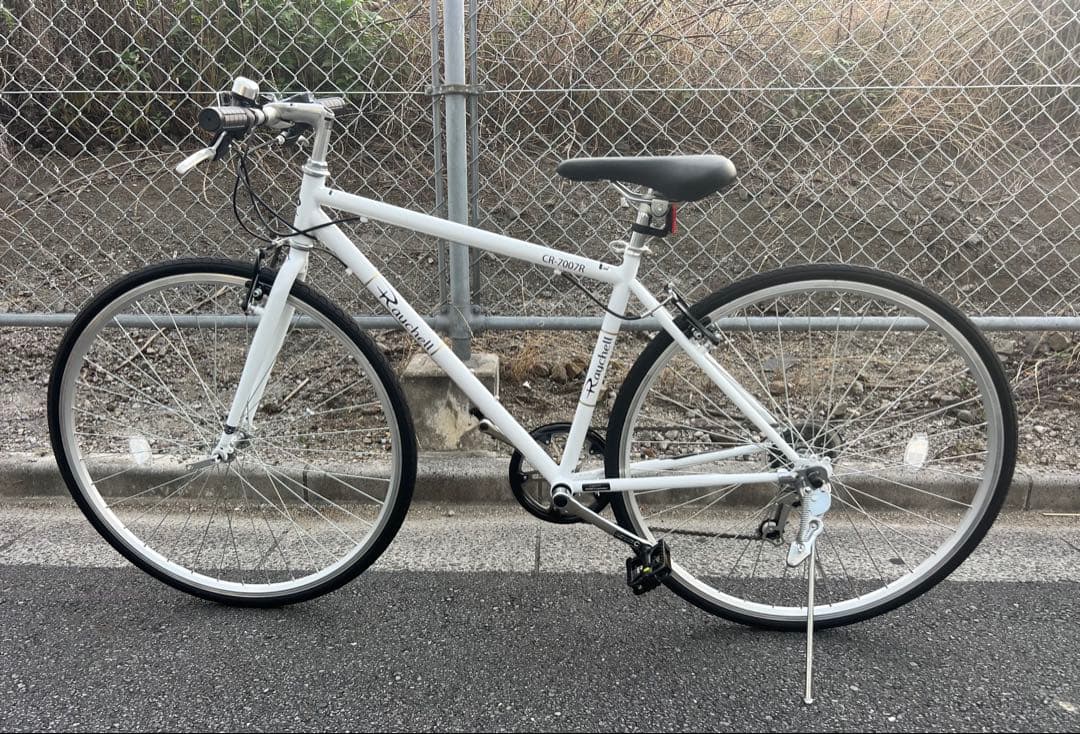 クロスバイク　新品に近いキレイな自転車　関東圏　配送可能