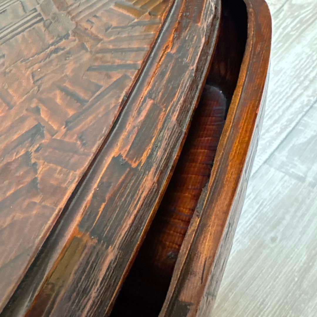 【貴重品】松　一木彫り　茶櫃