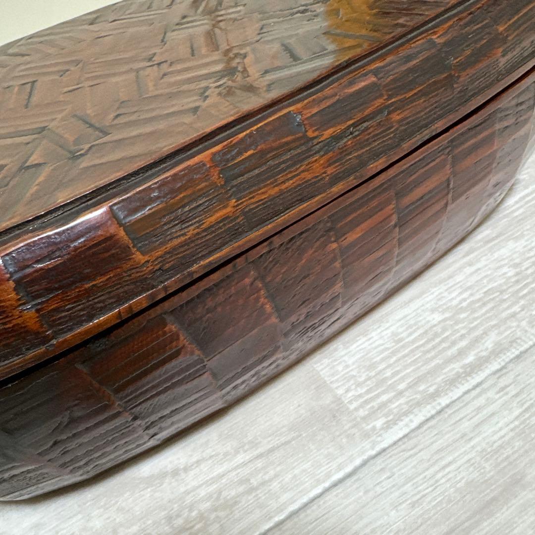 【貴重品】松　一木彫り　茶櫃