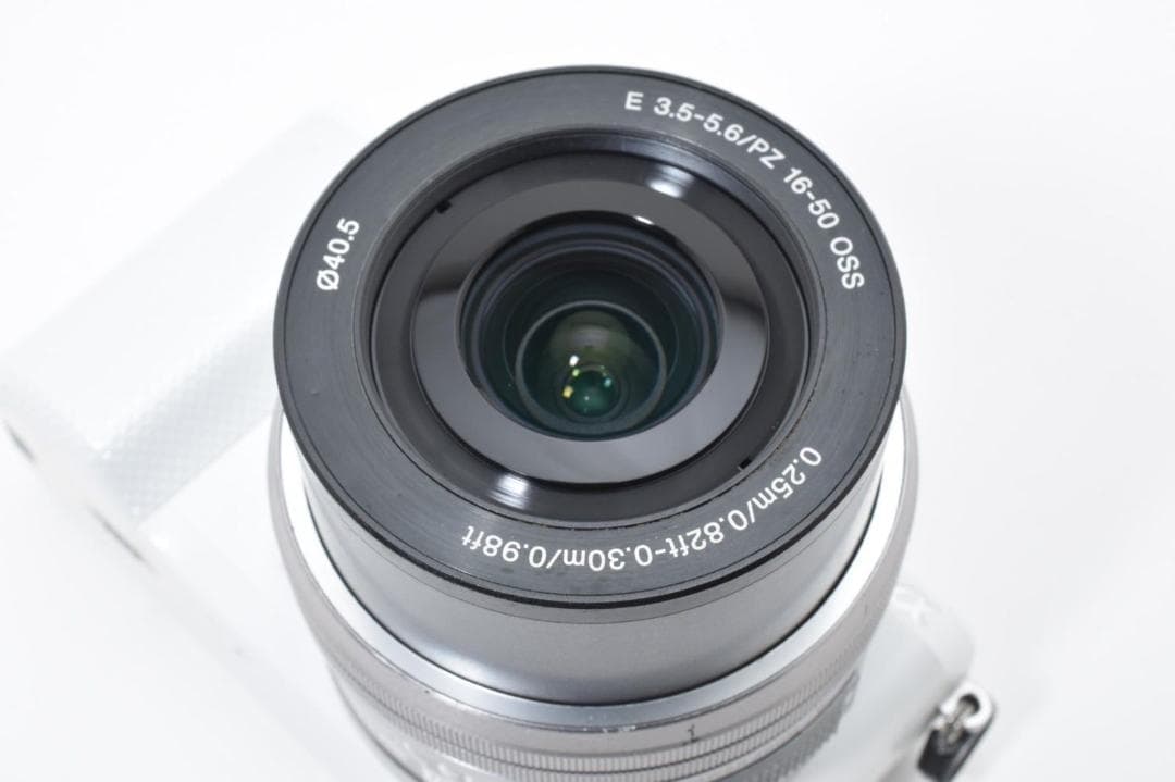 【美品】ソニー SONY a5000 デジカメ ホワイト ショット7596回