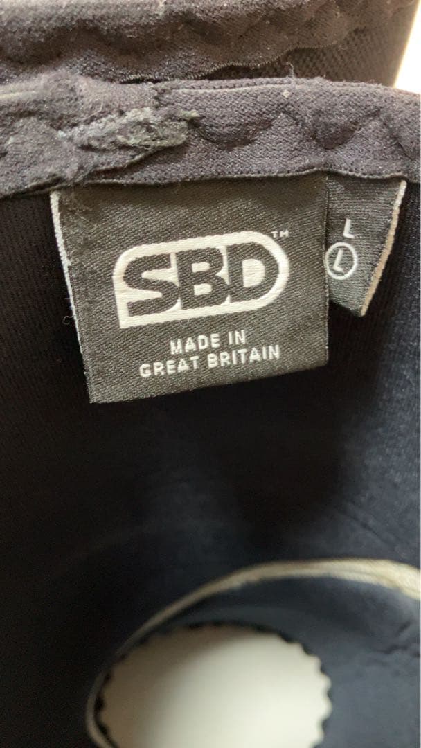 SBD ニースリーブ Lサイズ　白黒