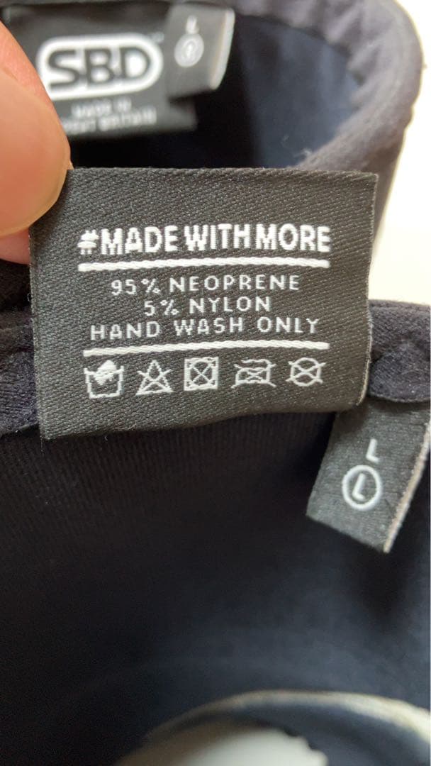 SBD ニースリーブ Lサイズ　白黒