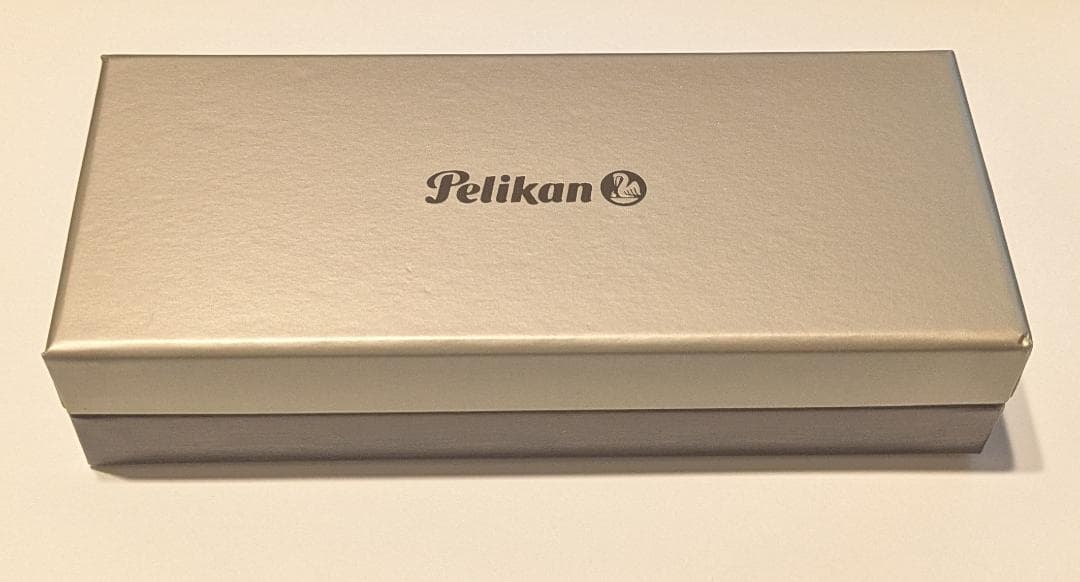 ペリカン ボールペン クラシック K200 ブラック 新品・ケース付き