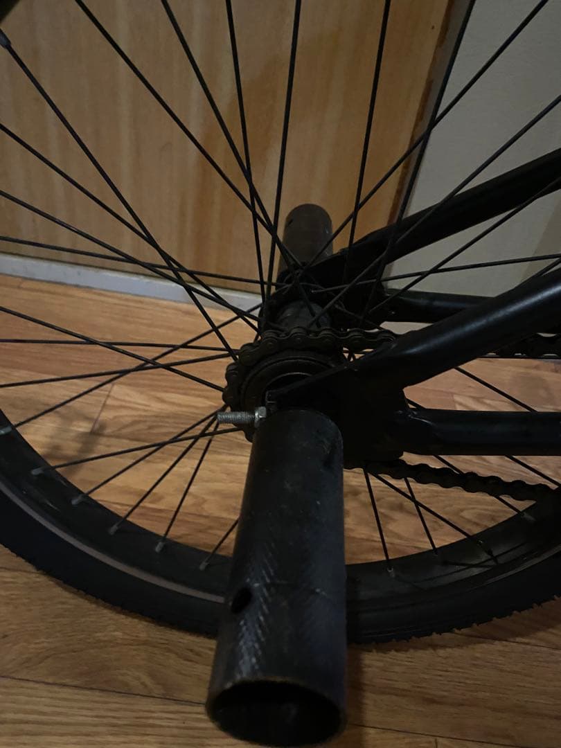 BMXバイク 黒サドル・ホイール