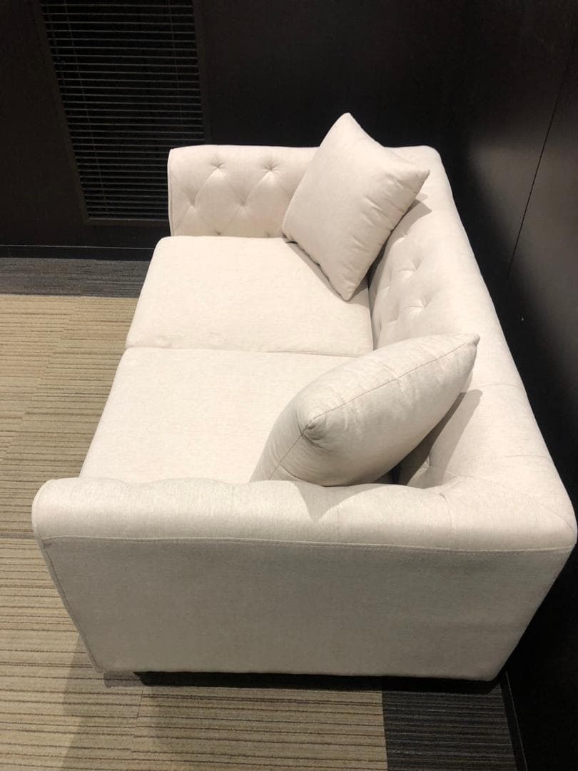 【福岡市限定】【展示品・未使用品】2人掛けソファ クッション付き