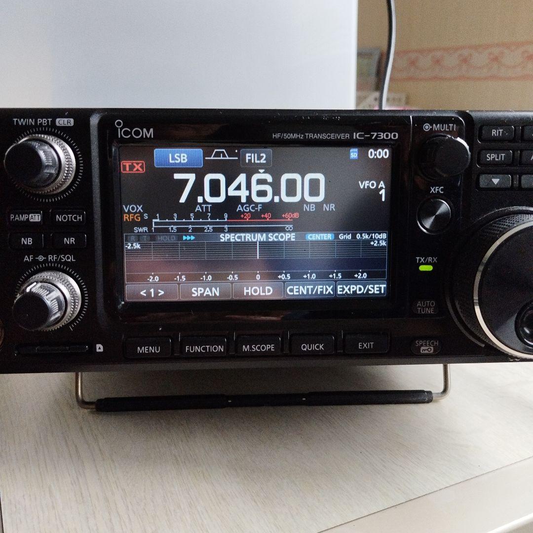 icom HF/50MHz トランシーバー IC-7300M＆マイク 分配器