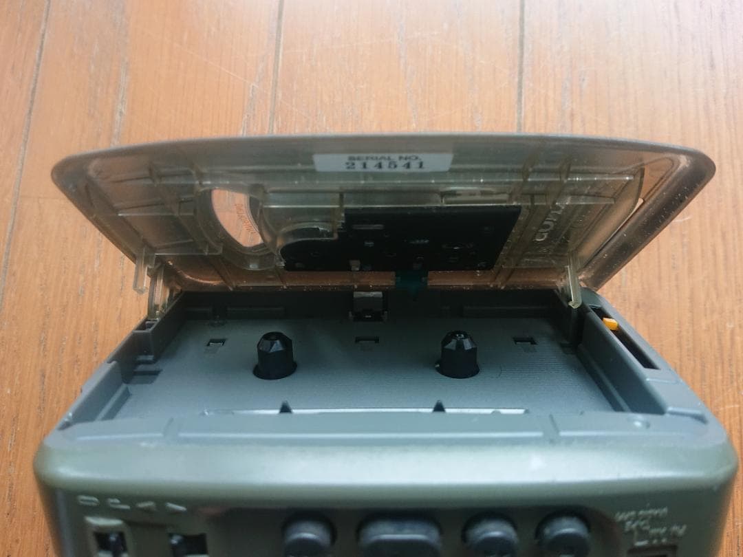 SONY WM-FX373 ウォークマン FM/AM ※ジャンク(broken)