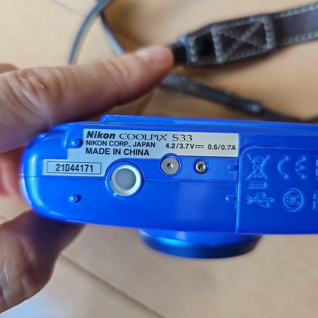 Nikon Coolpix 　S33 デジタルカメラ　青　コンプレックス ニコン