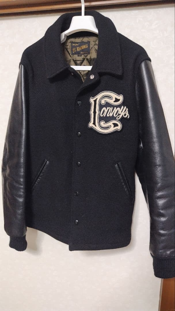 極上品質 EL RADIALL CONVOYS スタジャン