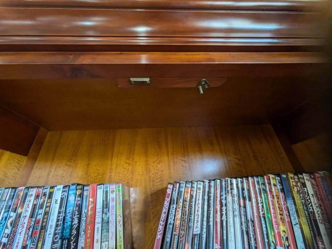 【高級】イギリス家具　アンティーク　食器棚　本棚　キャビネット