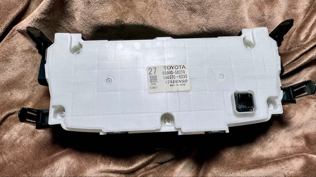 20系前期ヴェルファイア アルファード　グラデーション エアコンスイッチパネル