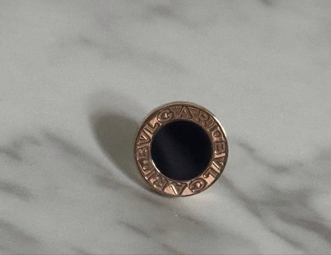 ブルガリ・ブルガリ シングルピアス k18 オニキス