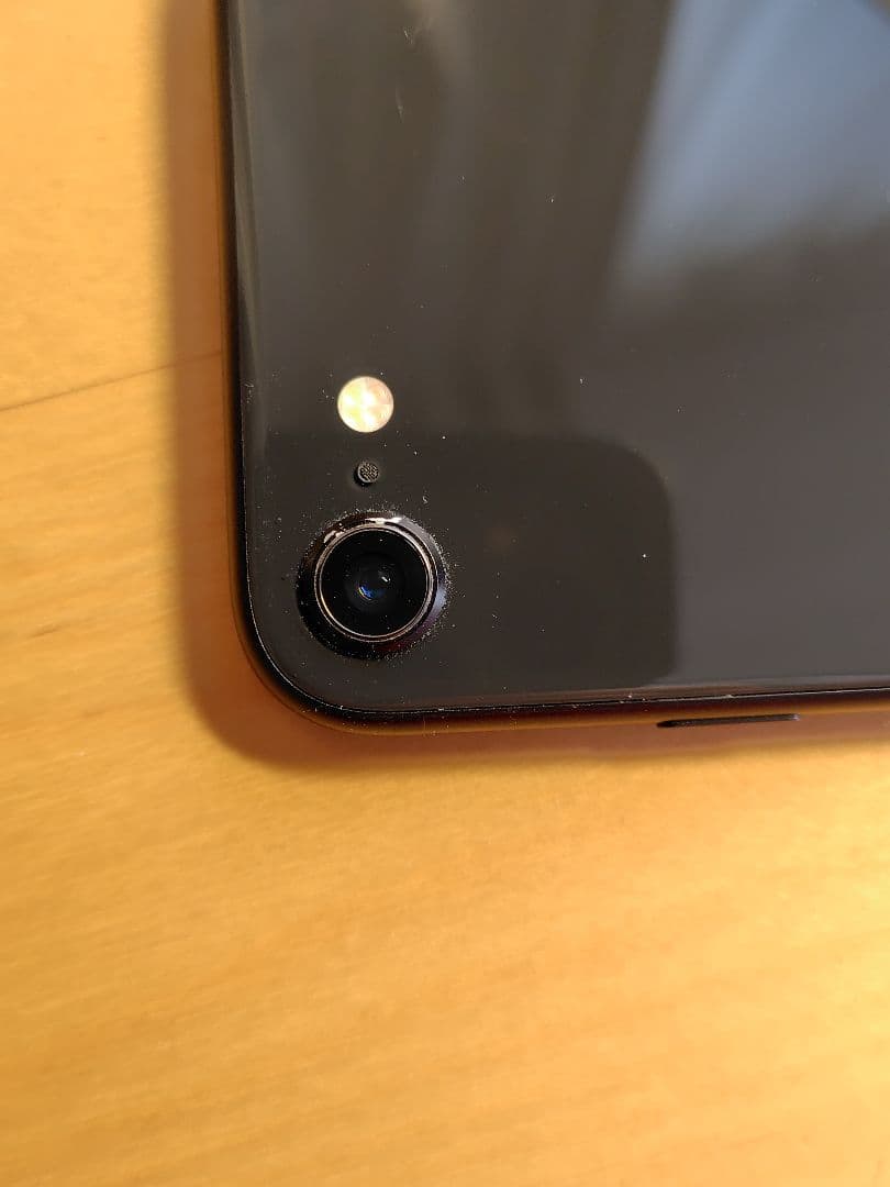 Apple iPhone SE(第2世代) ブラック 本体のみ