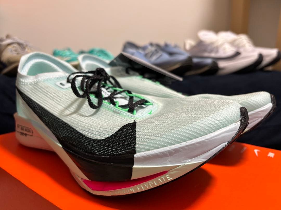 NIKE ZOOMX ストリークフライ2 27cm 新品