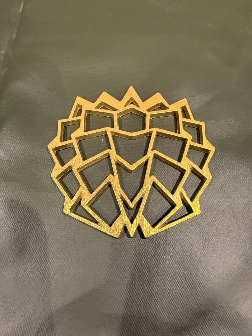 ソルオル　真鍮コースター２枚＆エッジスタンドに挟むsolol