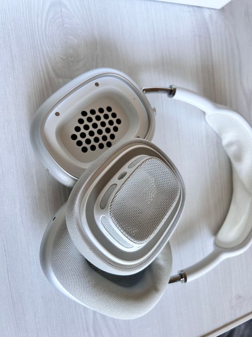 【最終値下げ！】【2/8終了】　Apple AirPods Max ホワイト