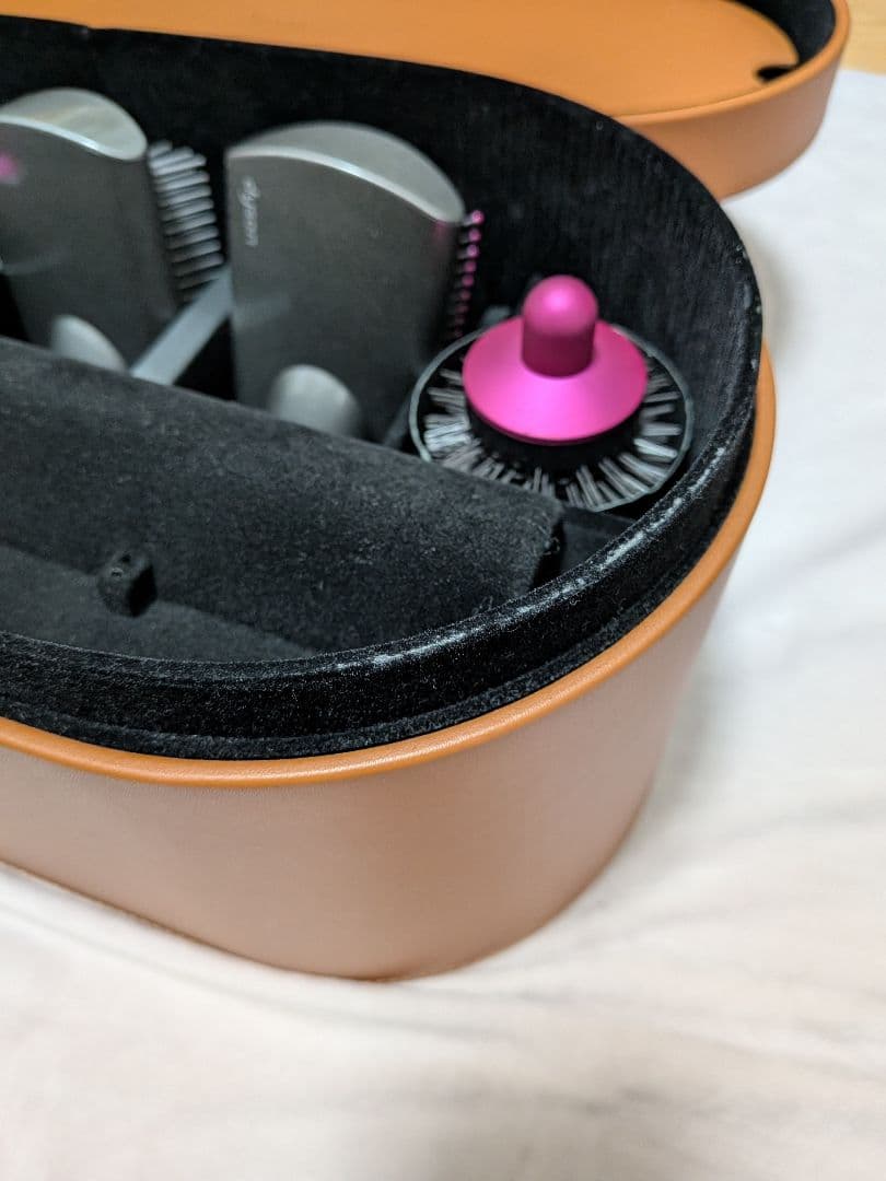 Dyson / ダイソンDyson Airwrap スタイラー Complete