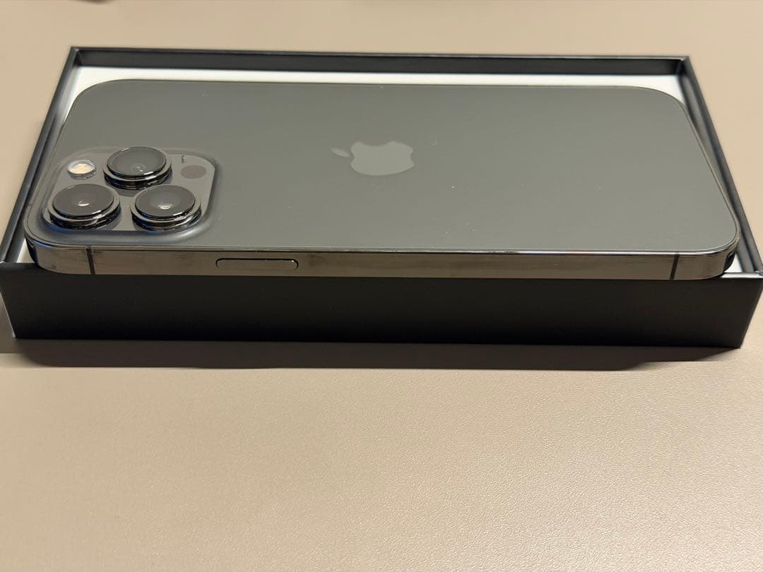 ら*ず様 A*t様 iPhone13 Pro Max 256GB 液晶修理済み