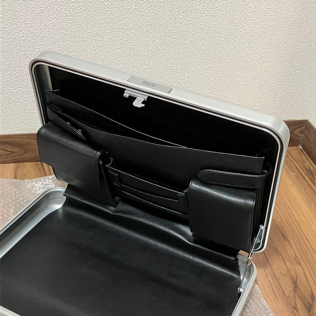 ZEROHALLIBURTON ゼロハリ　ゼロハリバートン　アタッシュケース