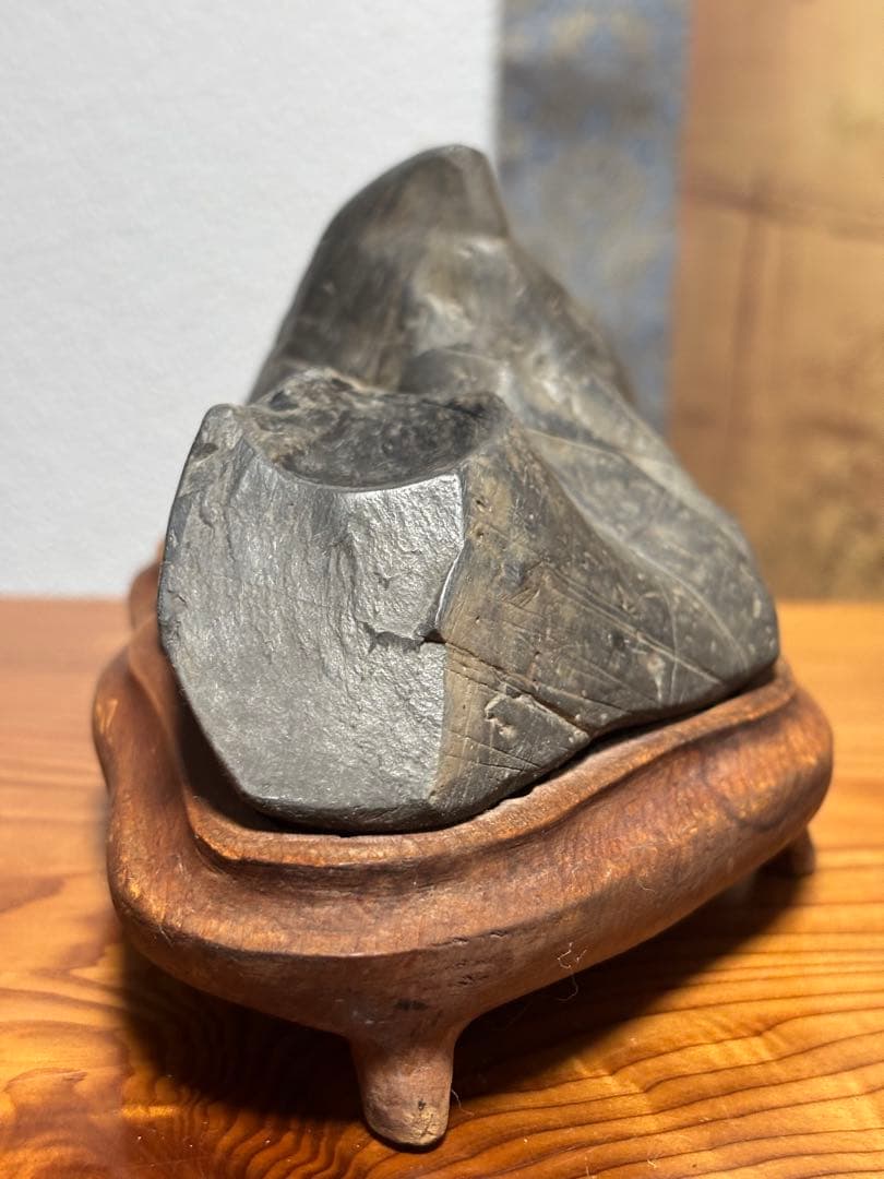 神居古潭石 真黒石 遠山 旭岳 観賞用 水石 台座付