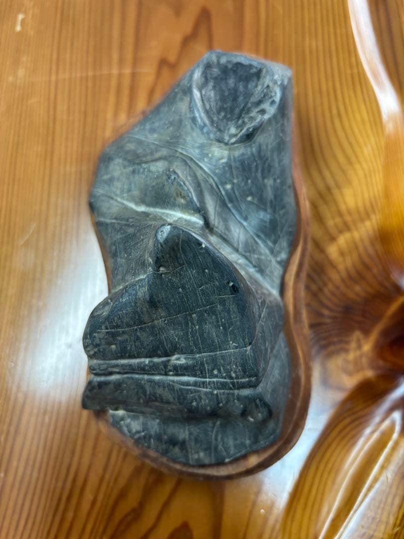 神居古潭石 真黒石 遠山 旭岳 観賞用 水石 台座付