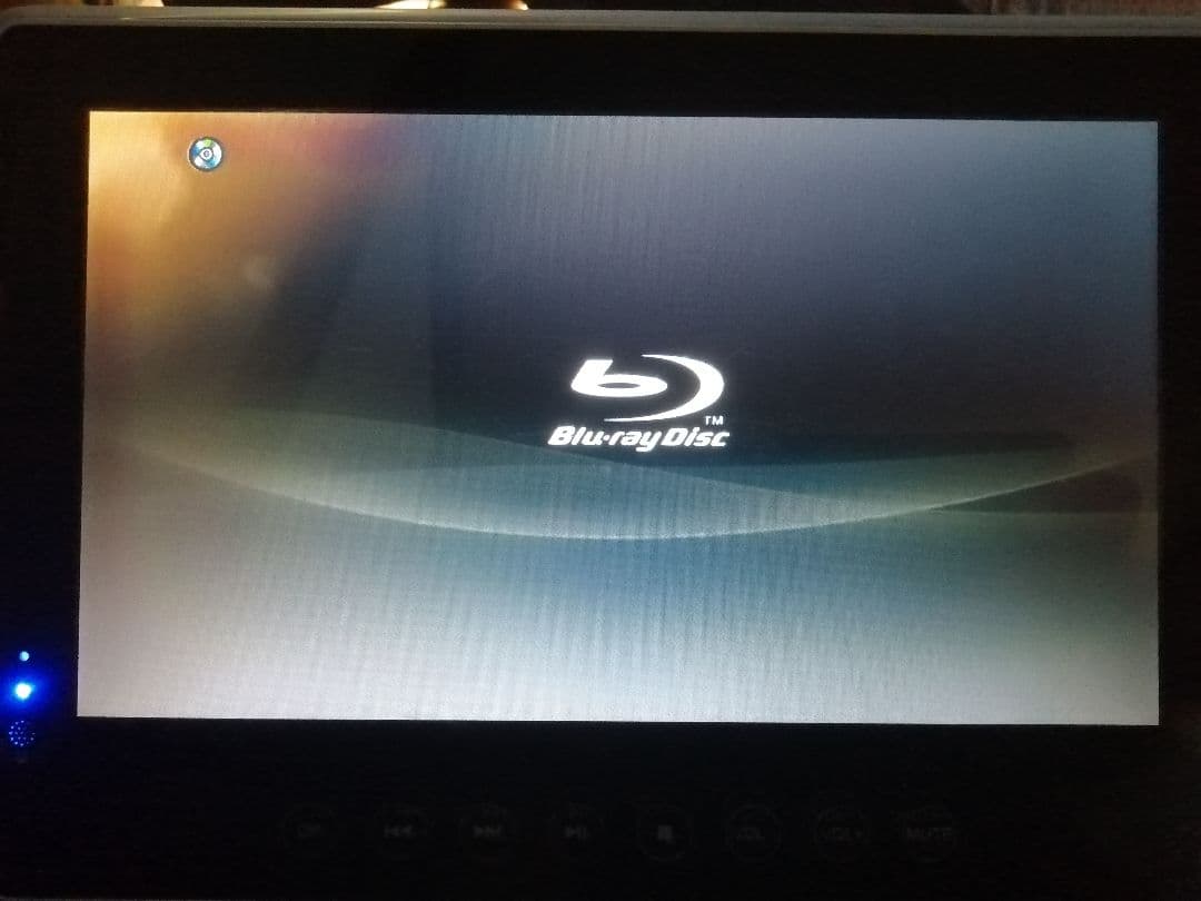 10インチ防水ポータブルブルーレイプレーヤー　Superbe SU-10BWP