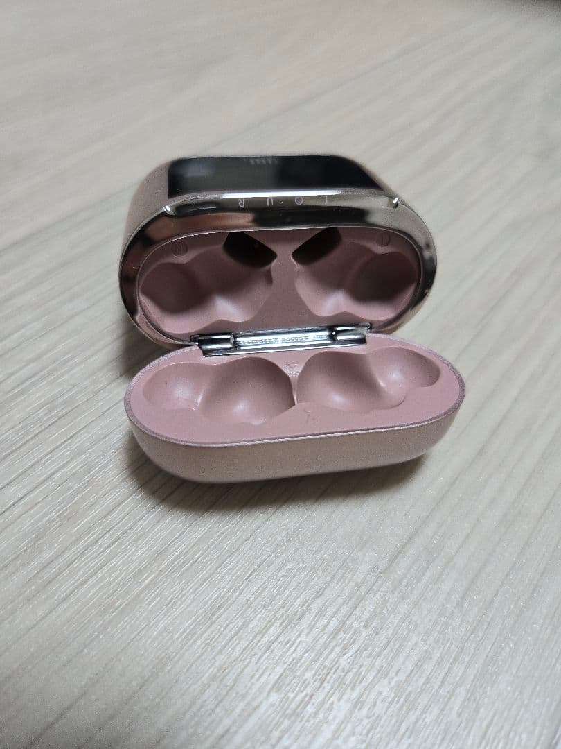 JBL tour pro 2 完全ワイヤレスイヤホン ノイズキャンセリング