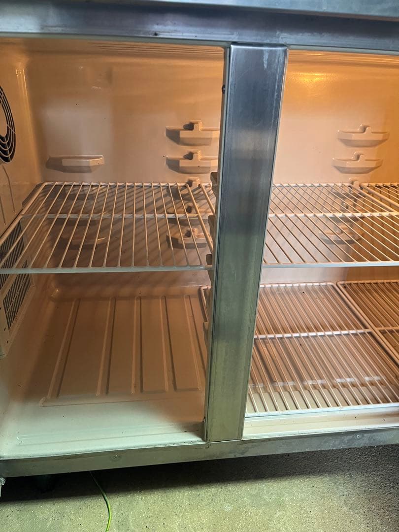 ホシザキ業務用テーブル形冷蔵庫