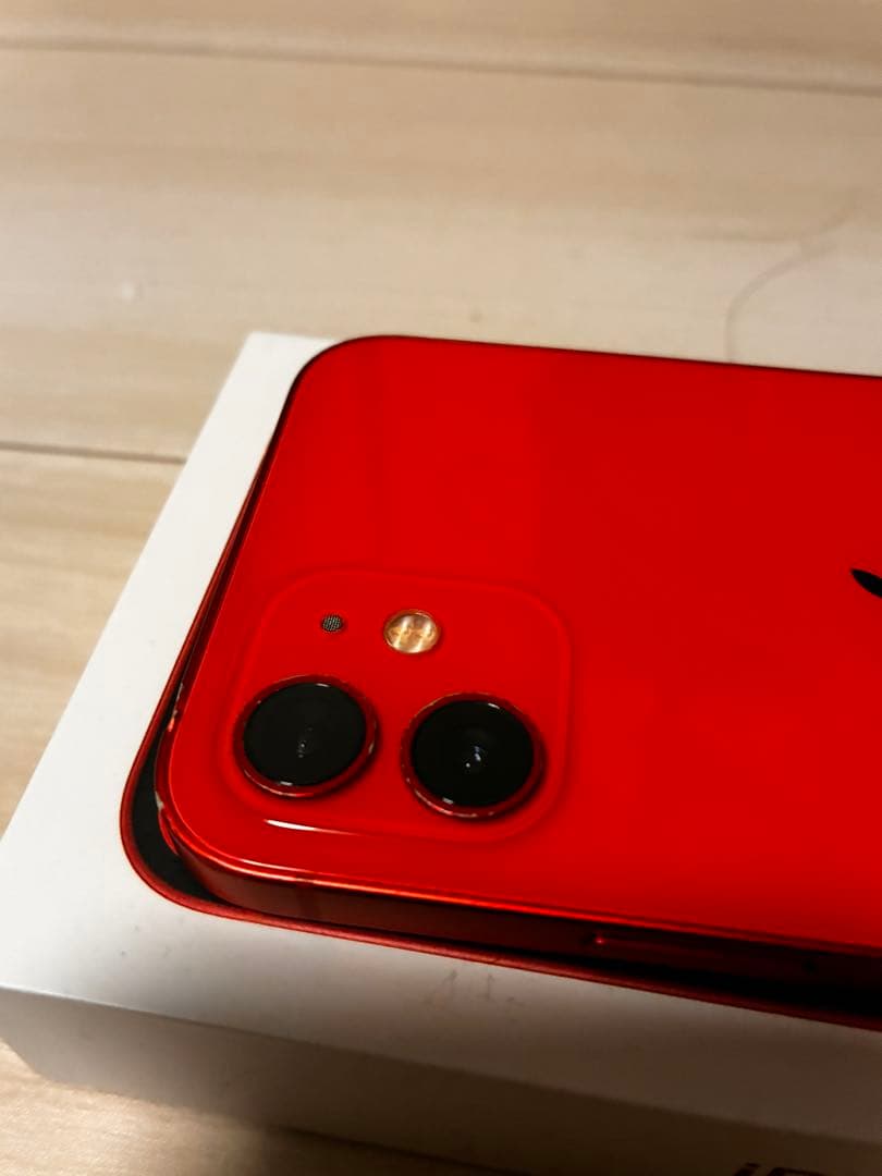 Apple iPhone 12 赤色 本体