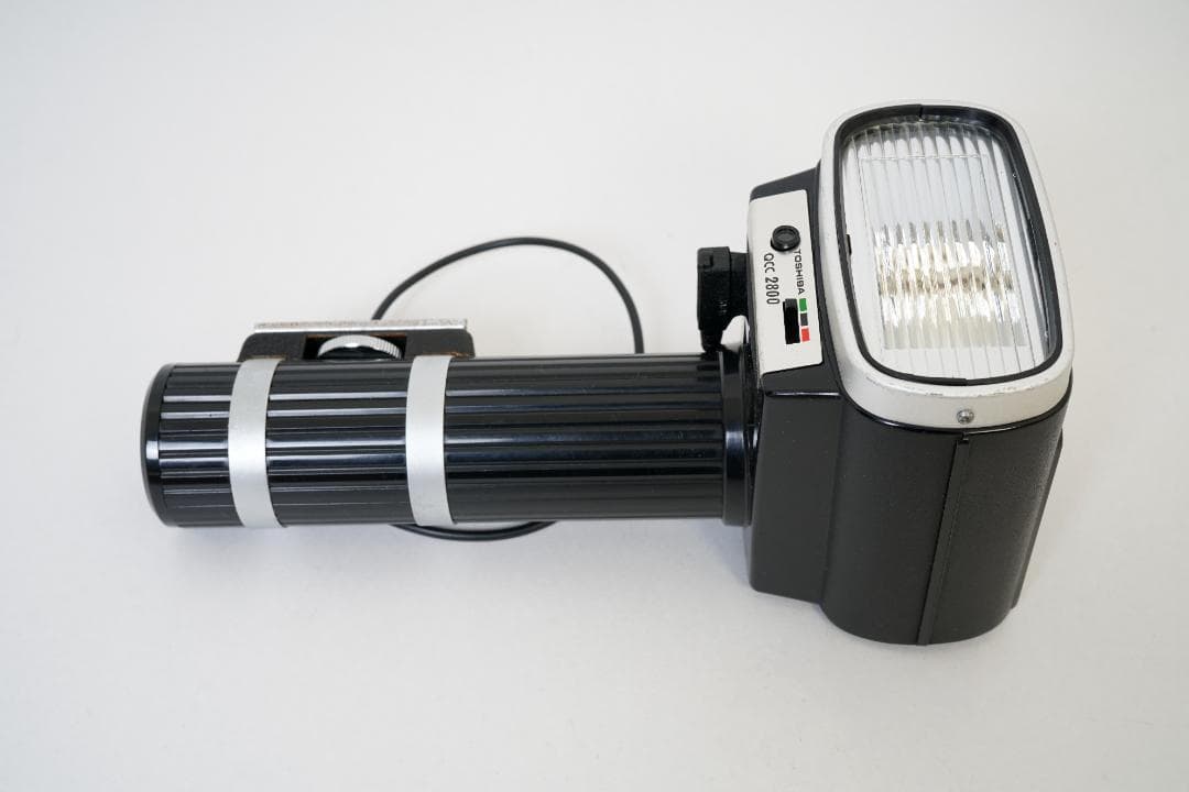 東芝　ストロボ　QCC2800　（中古品）　インテリア　レトロなビンテージ品