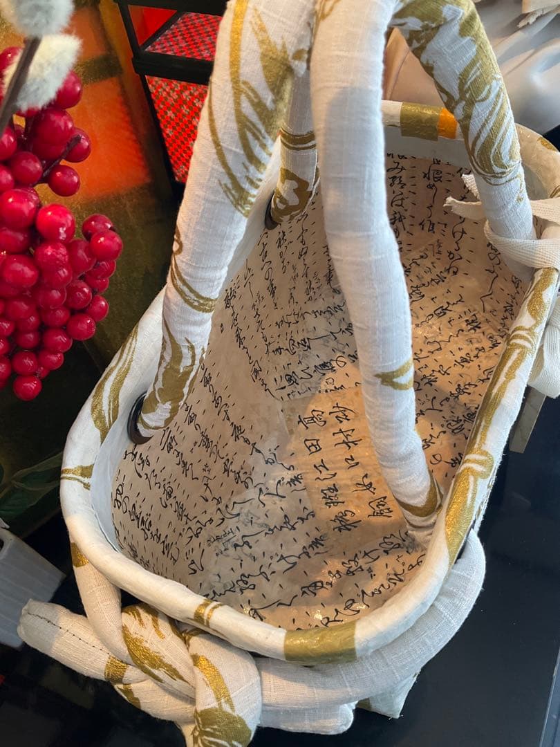 一閑張り　一閑張りバッグ　風神雷神　古文書　和紙　竹籠　籠バッグ　着物　金銀　白