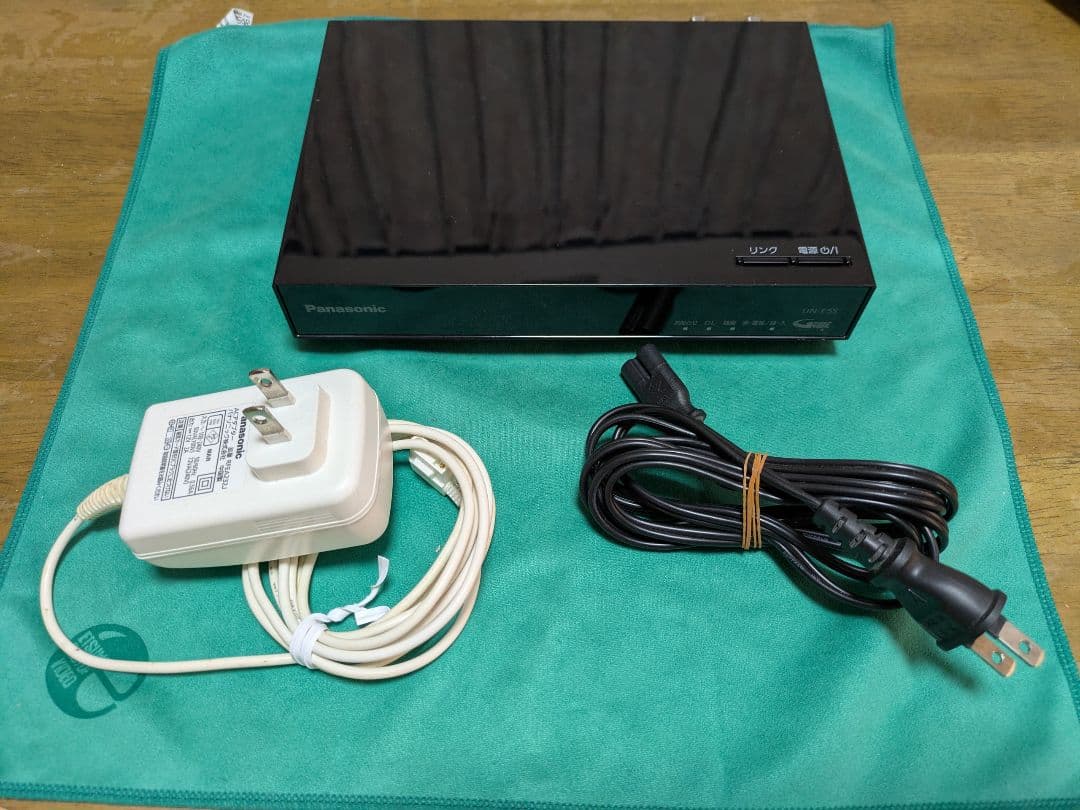 Panasonic ポータブルテレビ ビエラ　UN-15E5D　中古