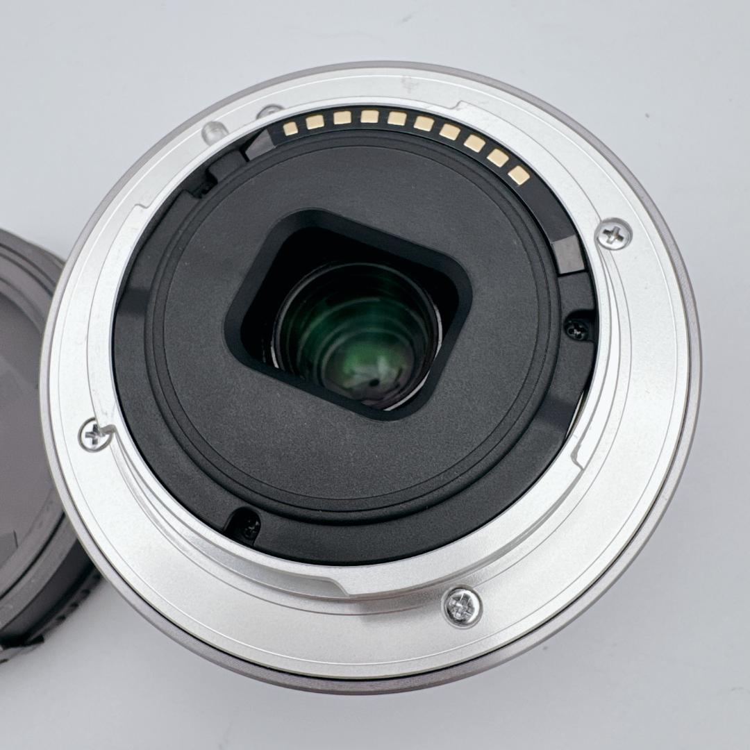 【美品】Sony E 16mm F2.8 SEL16F28 パンケーキレンズ
