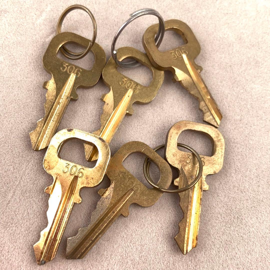 ルイヴィトン パドロック No.306のみ 4個まとめて 南京錠 カデナゴールド