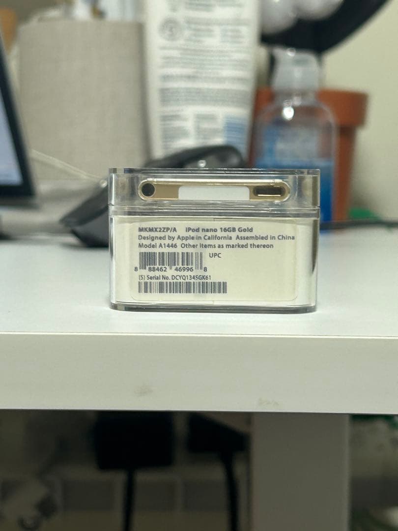 iPod nano 16GB ゴールド　新品 未使用