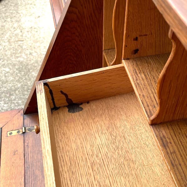 イギリスアンティーク ライティングビューロー　サイドボード　トレバーページ