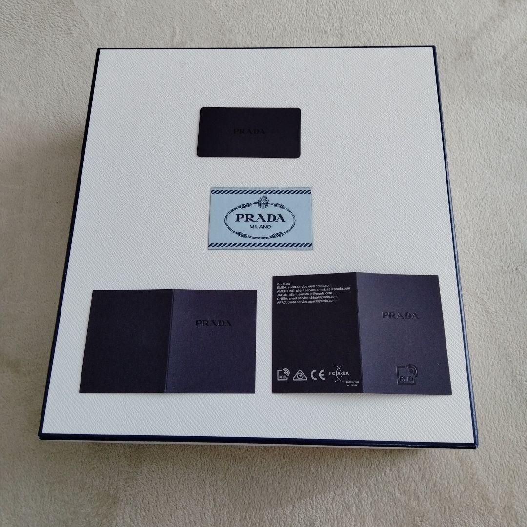 【未使用品】PRADA ペット　レインコート　ウィンドブレーカー　レッド