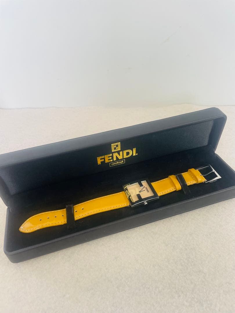 FENDI フェンディ 腕時計 不動品 訳あり